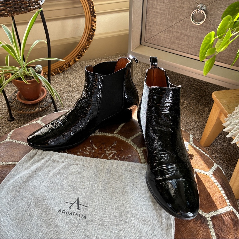 Aquatalia Shiny Black Leather Chelsea Bootie